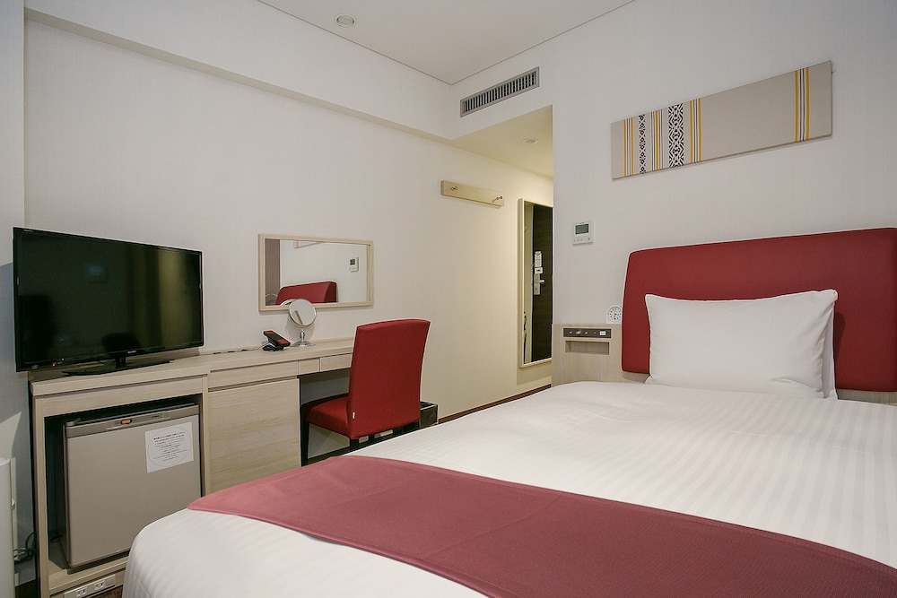 Semi-Double Room, Non Smoking (For 2 Guests) (Free 1 Mt.Fuji Whiskey Glass per room) - Photo 4