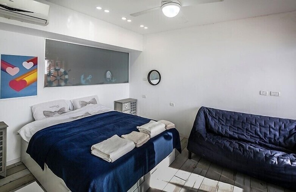 Family Apartment, Sea View photo 1