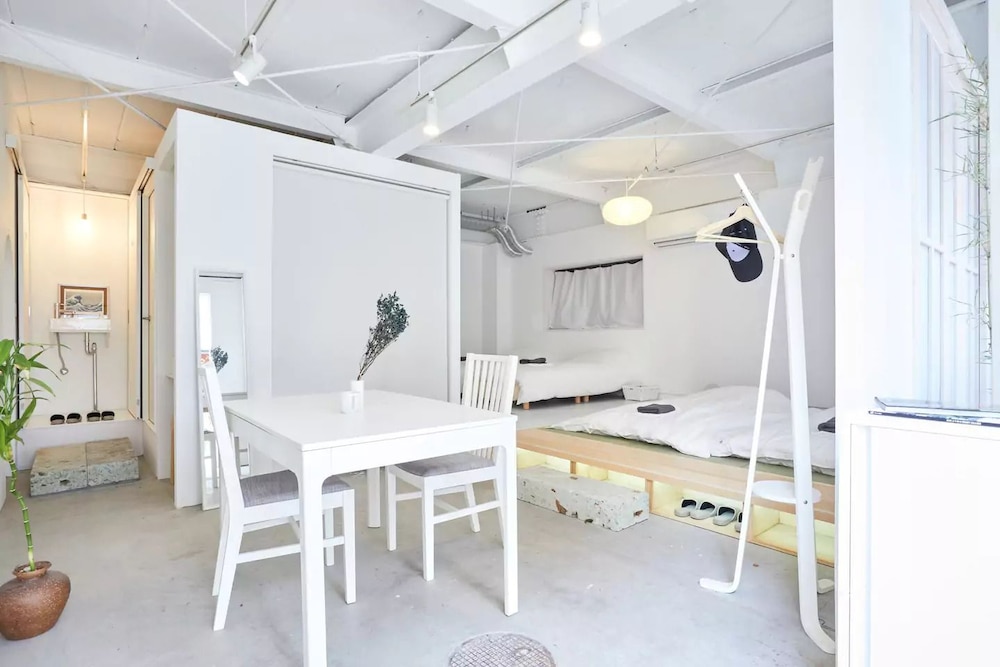 Apartment photo 1