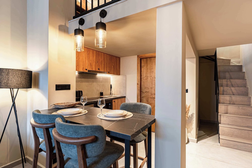 Deluxe Loft