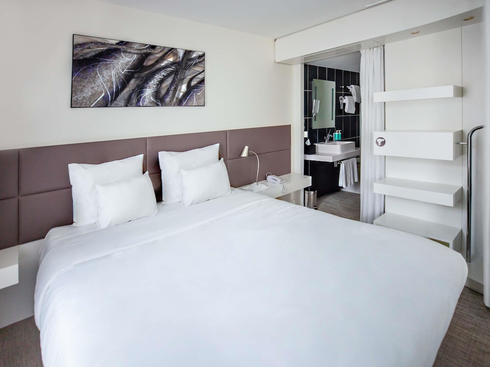 Standard Suite, 1 Double Bed with Sofa bed
