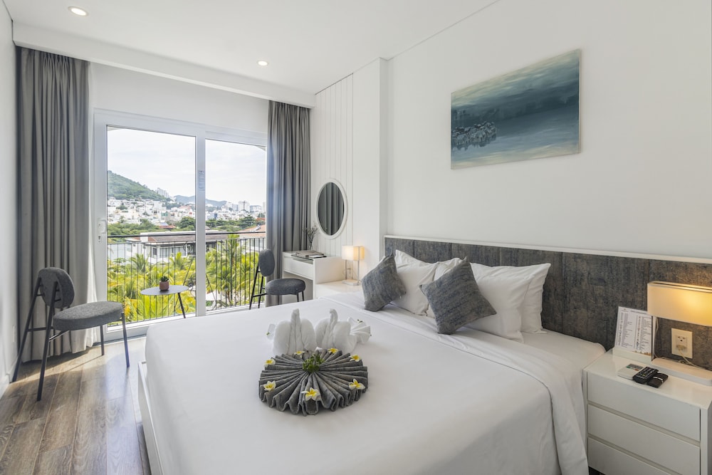 Kubera grand suite for 2 pax photo 1