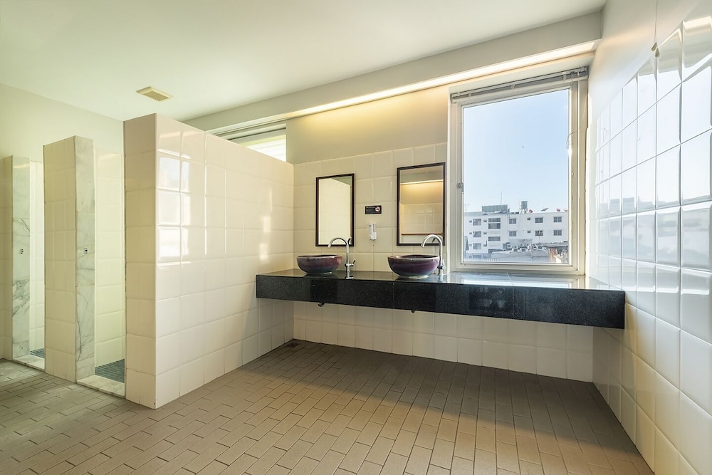 Standard Single Room (Shared Bathroom) photo 3