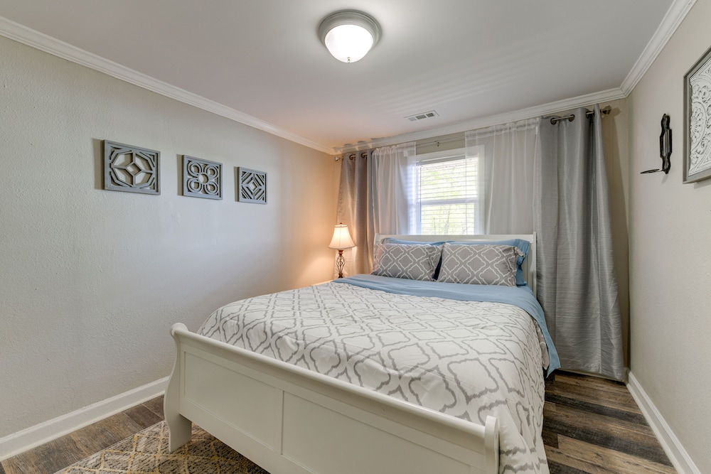 House (4 Bedrooms) photo 2