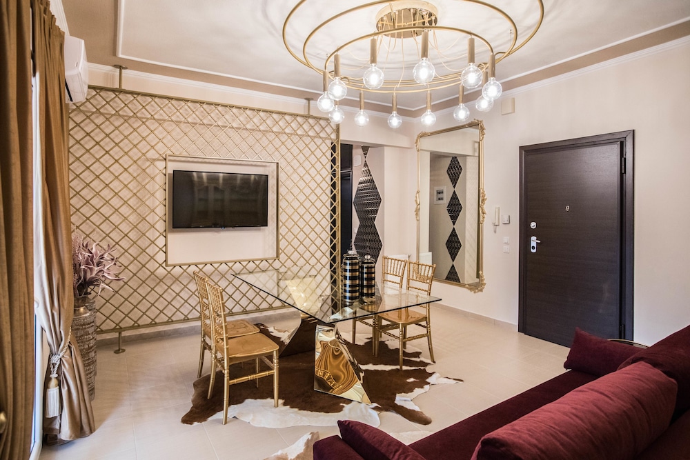 Presidential Suite, 2 Bedrooms, City View photo 2