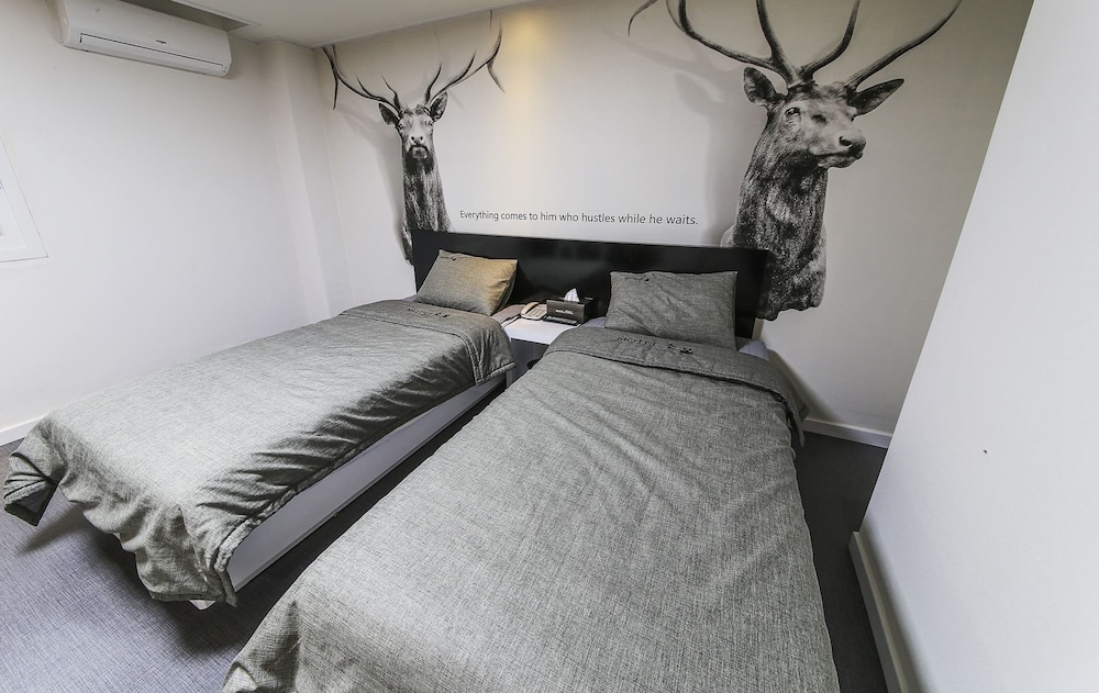 Twin Room (A) photo 3