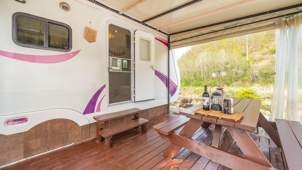 Basic Room, 1 Bedroom (Spa Caravan 2) photo 2