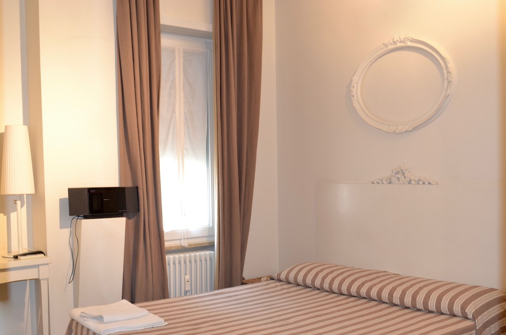 Double Room, 1 Bedroom photo 2