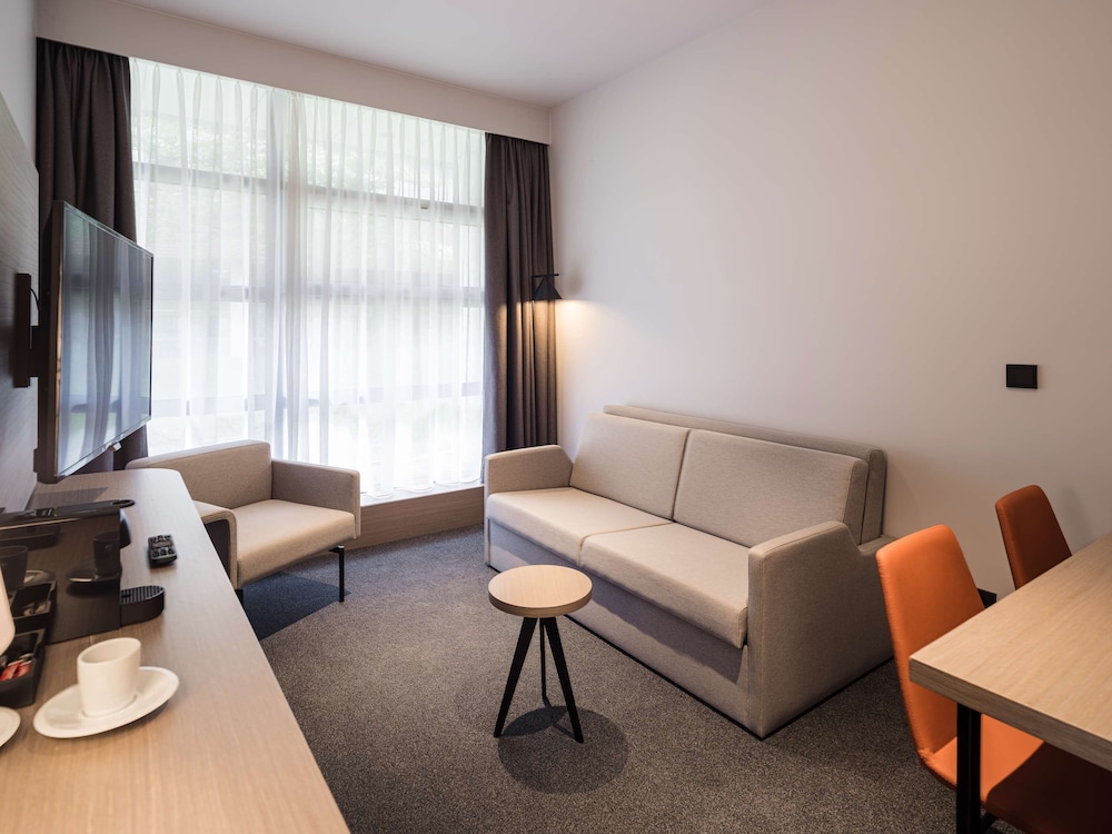 Suite, Multiple Beds, Non Smoking, Kitchenette (with Sofabed) - Photo 3