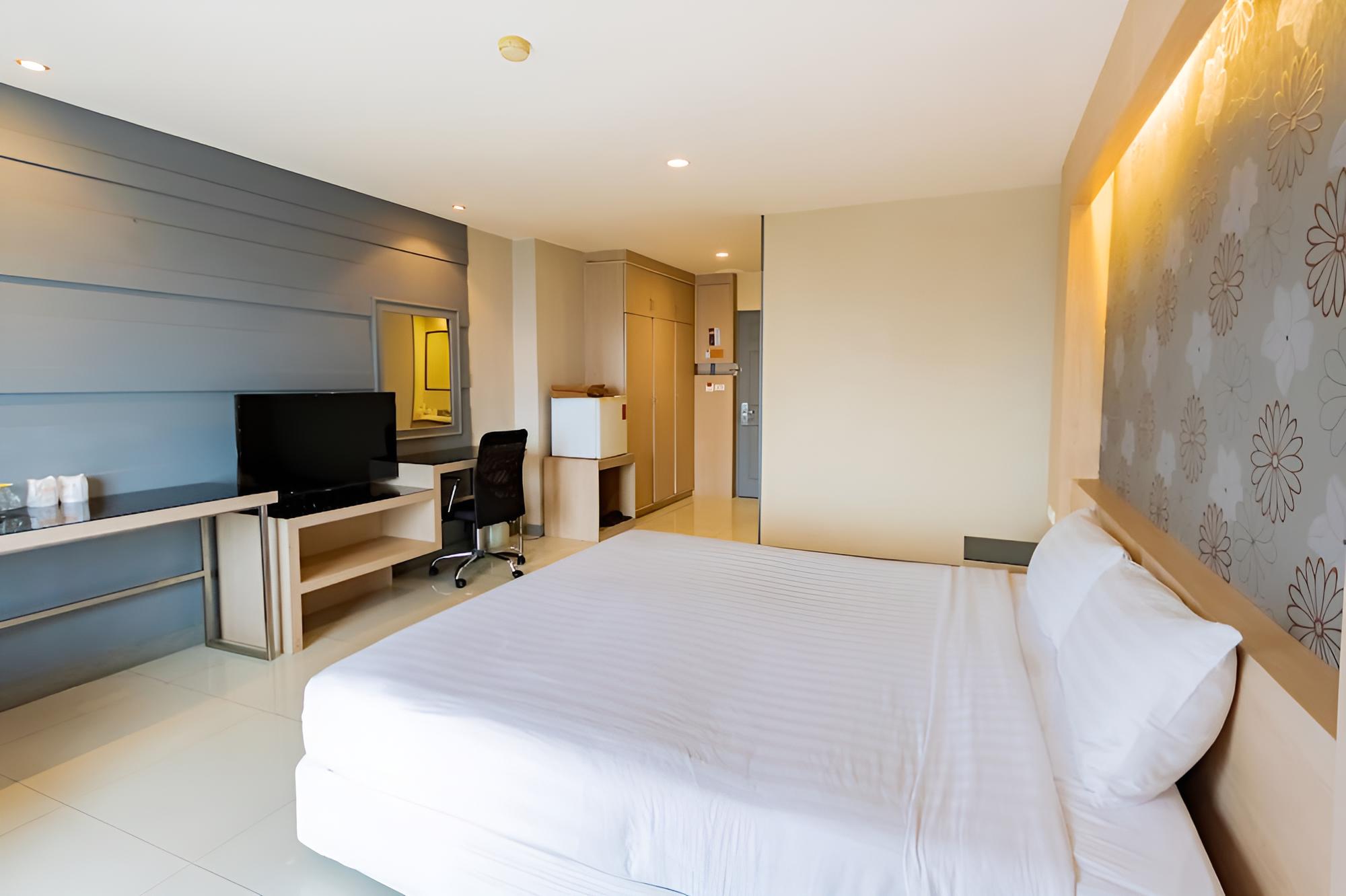 Modern Single Room photo 3