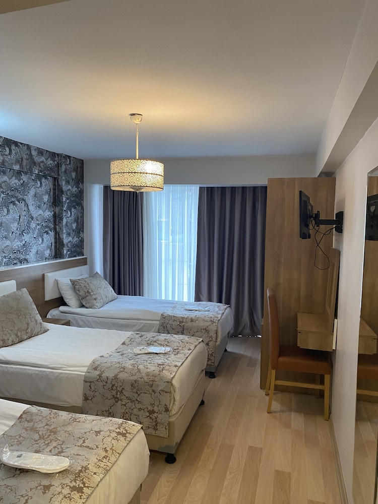 Double or Twin Room photo 1