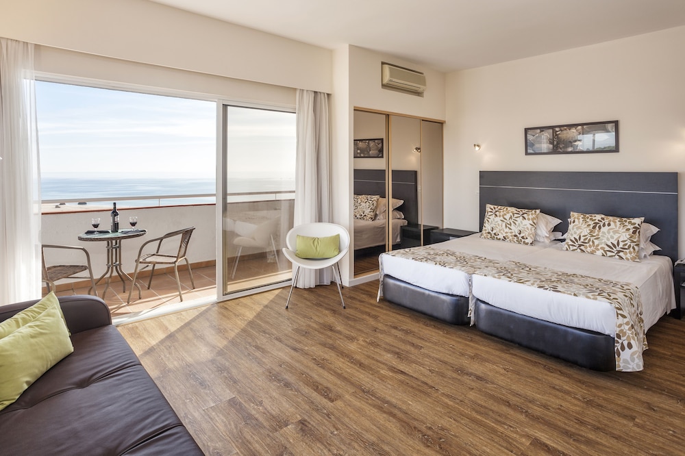 Superior Studio, Sea View - Photo 5