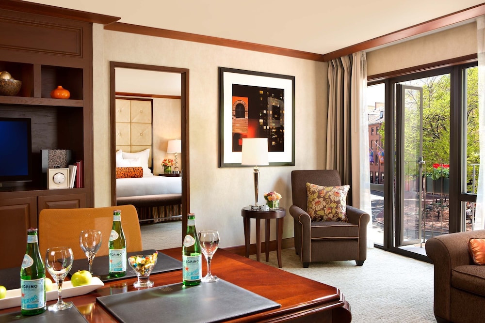 Studio Suite, 1 King Bed