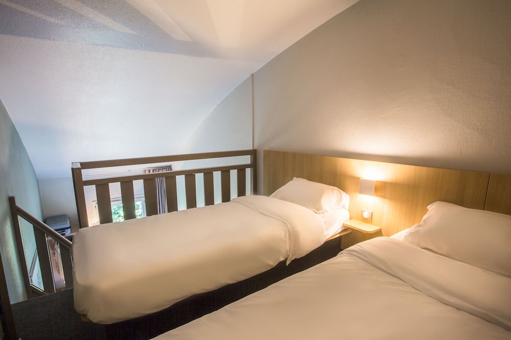 Quadruple Room photo 2