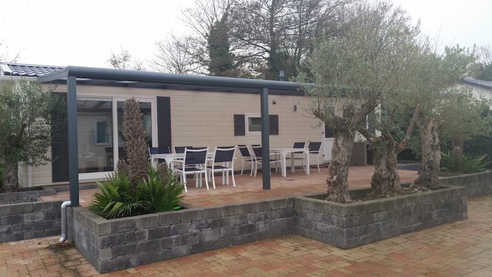 House photo 2