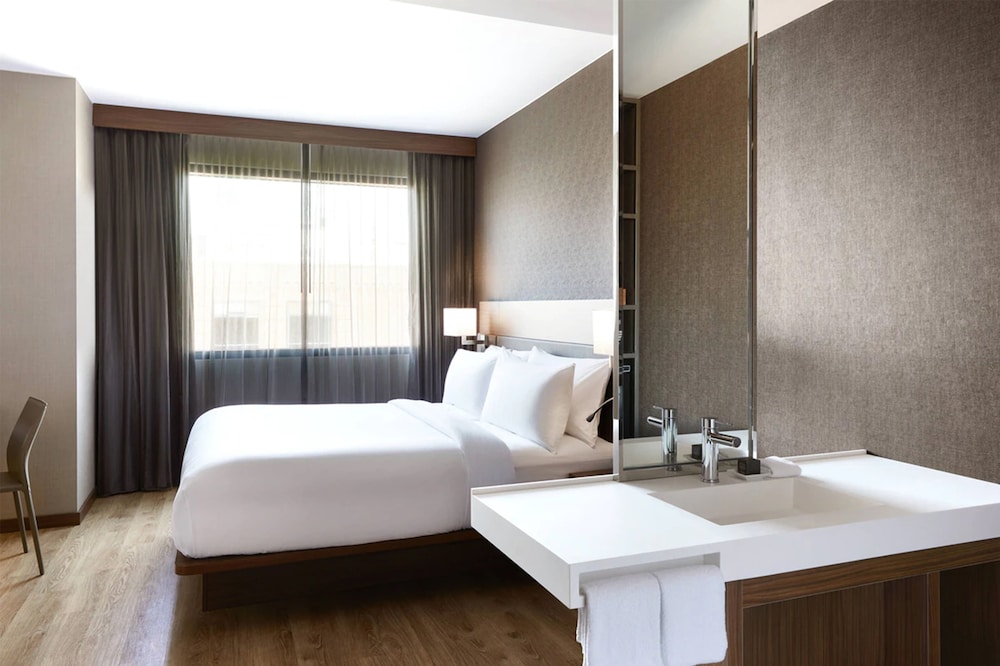 Room, 1 King Bed