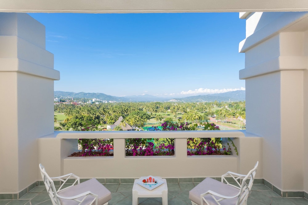Suite, Garden View photo 3