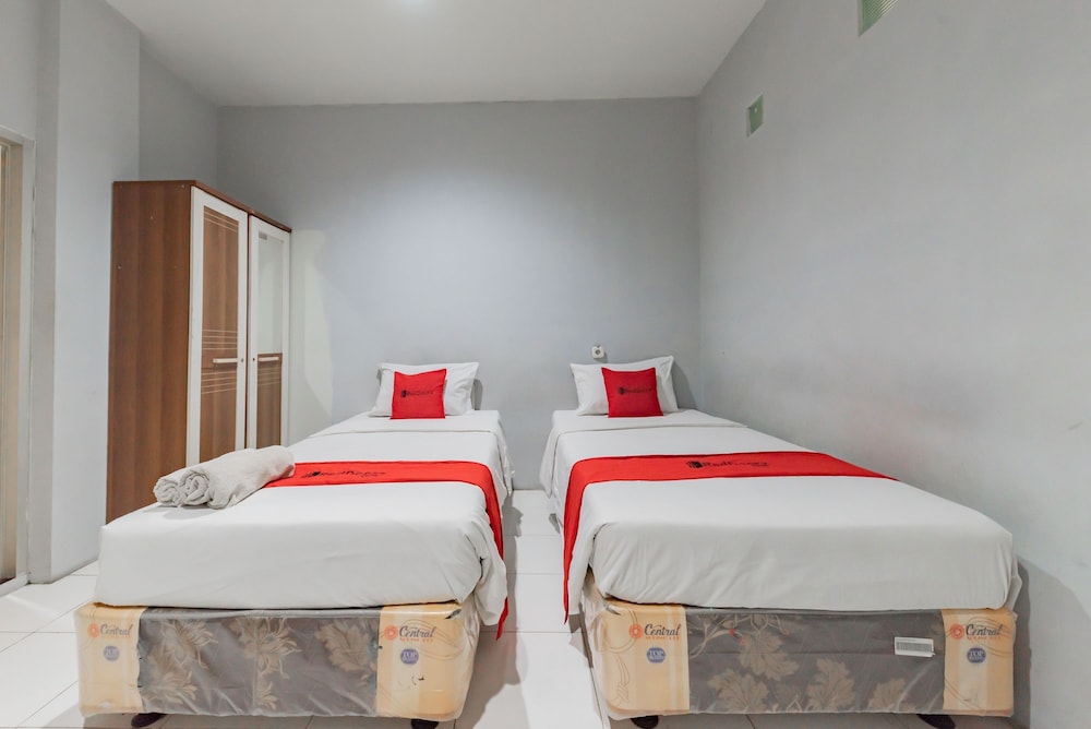 Twin Room - Photo 4