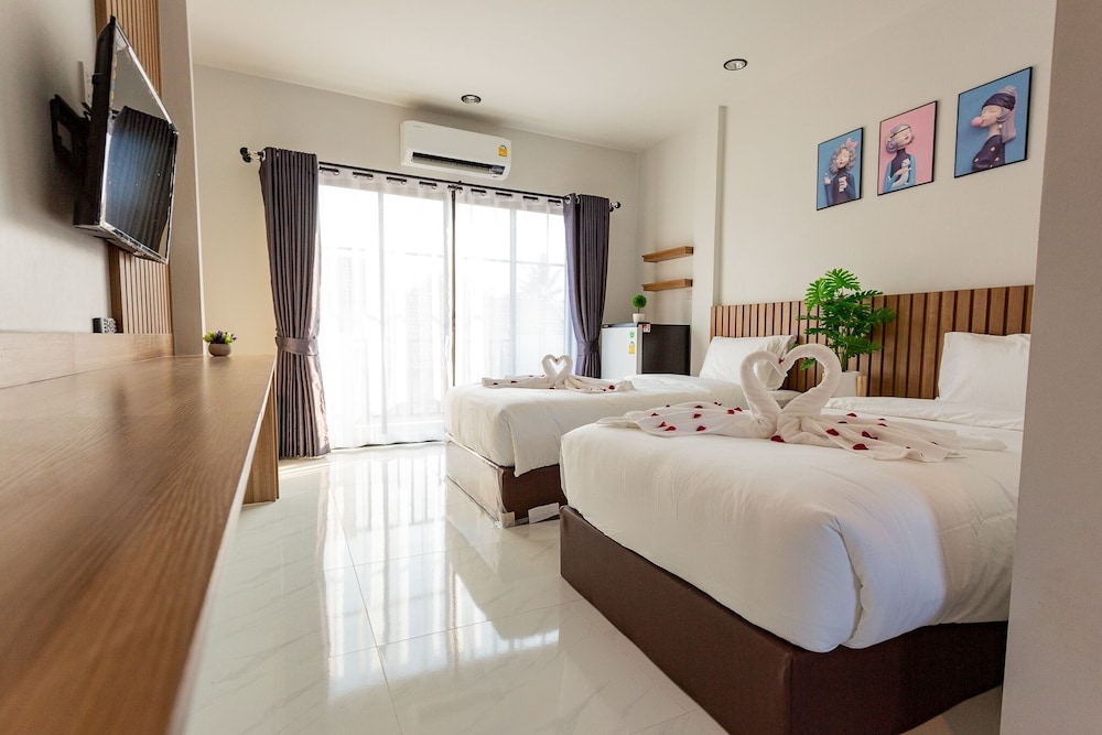 Superior Twin Room - Photo 6