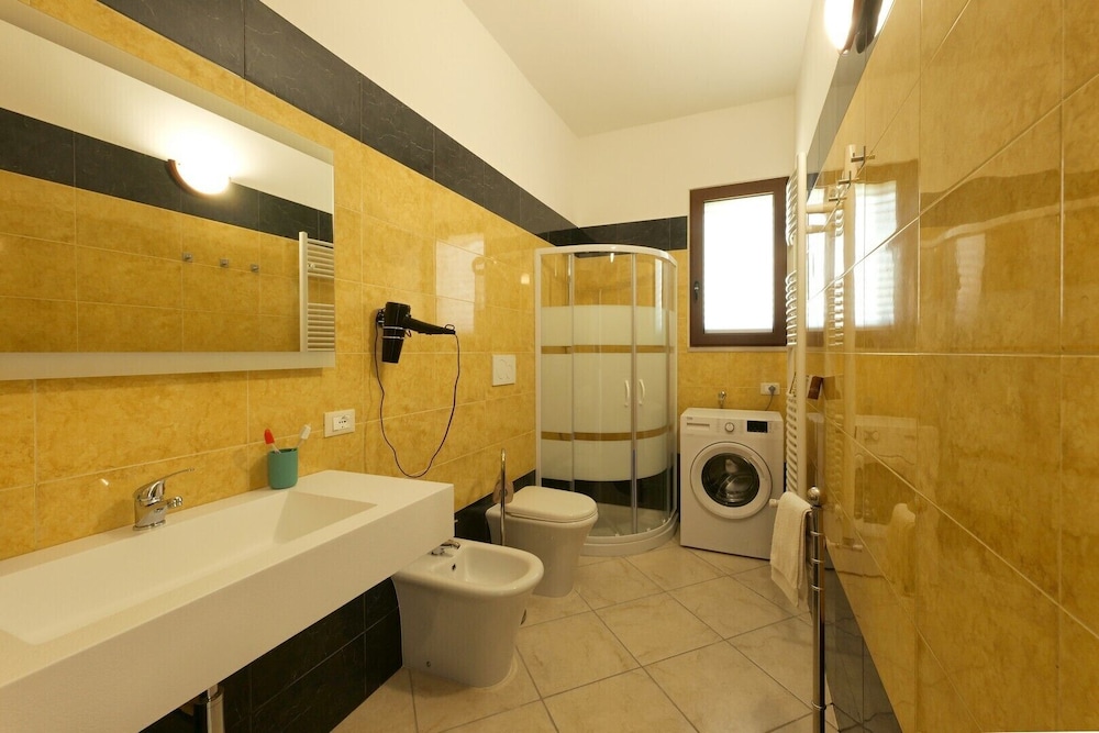 Comfort Apartment, Pool View photo 3