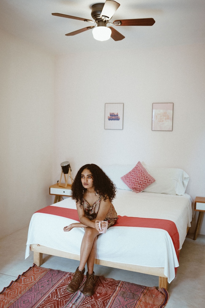 Deluxe Suite, 1 Queen Bed, Terrace photo 2