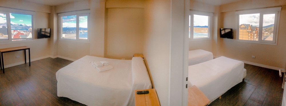 Quadruple Room photo 1