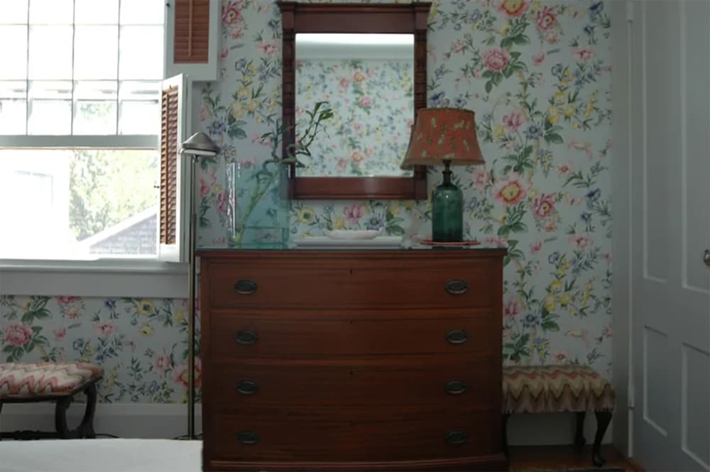 Charming Green Room Boutique B&B photo 2