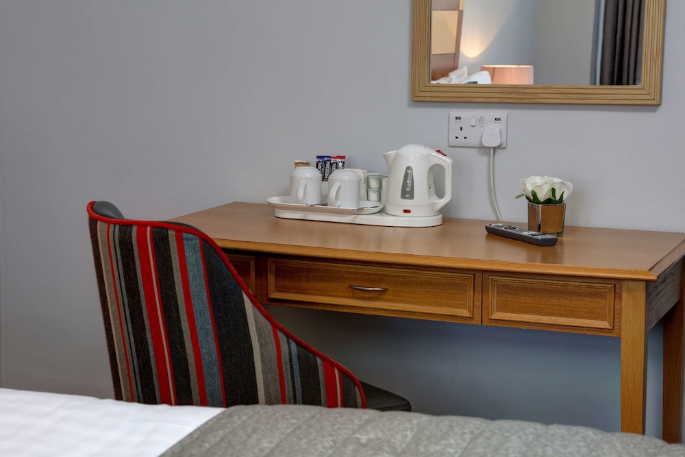 Standard Room, 1 Double Bed, Non Smoking - Photo 6