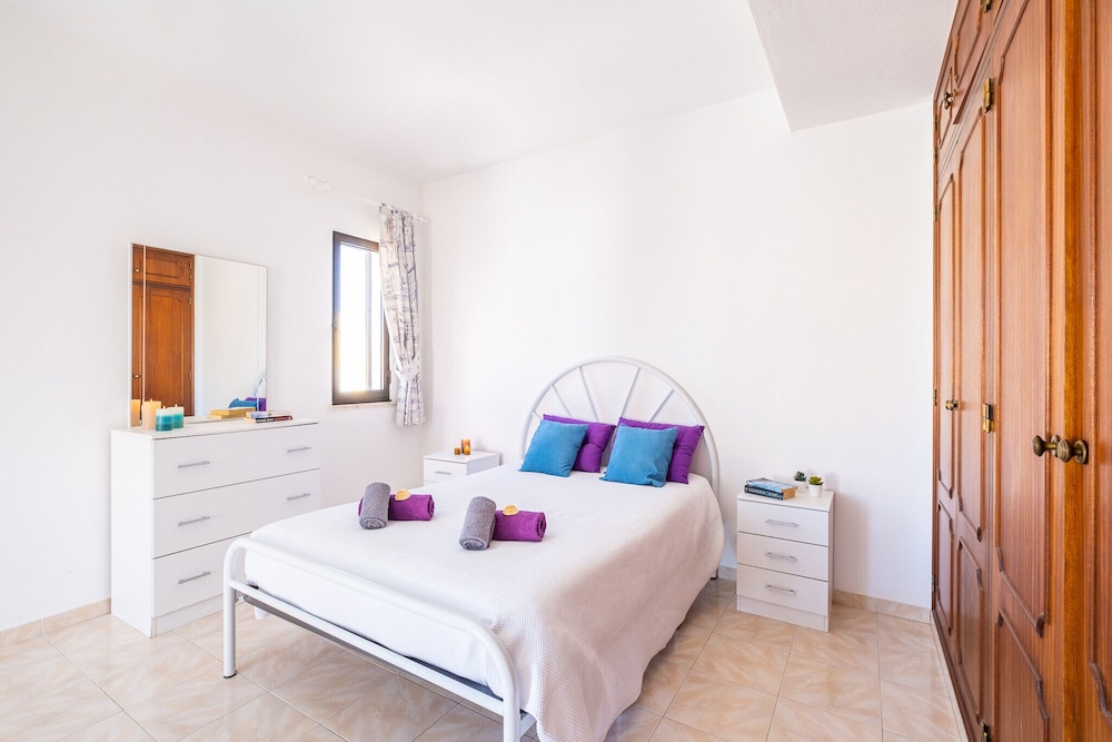 Villa, 4 Bedrooms, Private Pool, Beachside