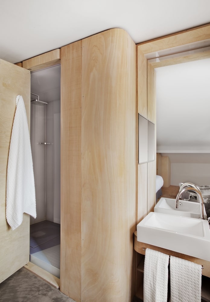 Basic Double Room (Superior) photo 3