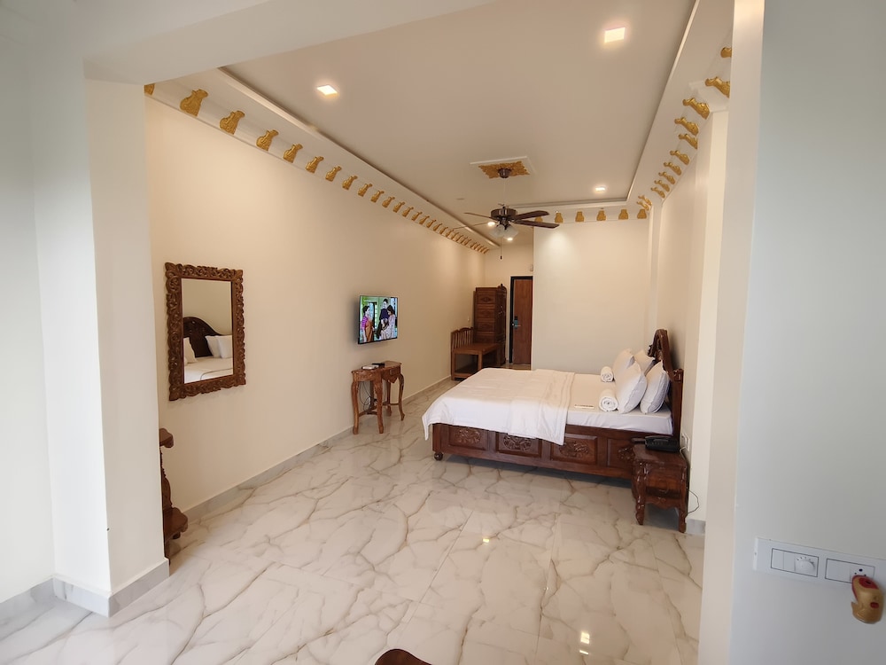 Executive Suite photo 1