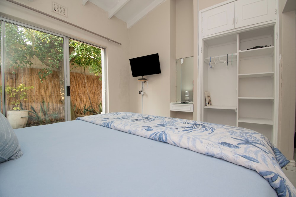Standard Room photo 3
