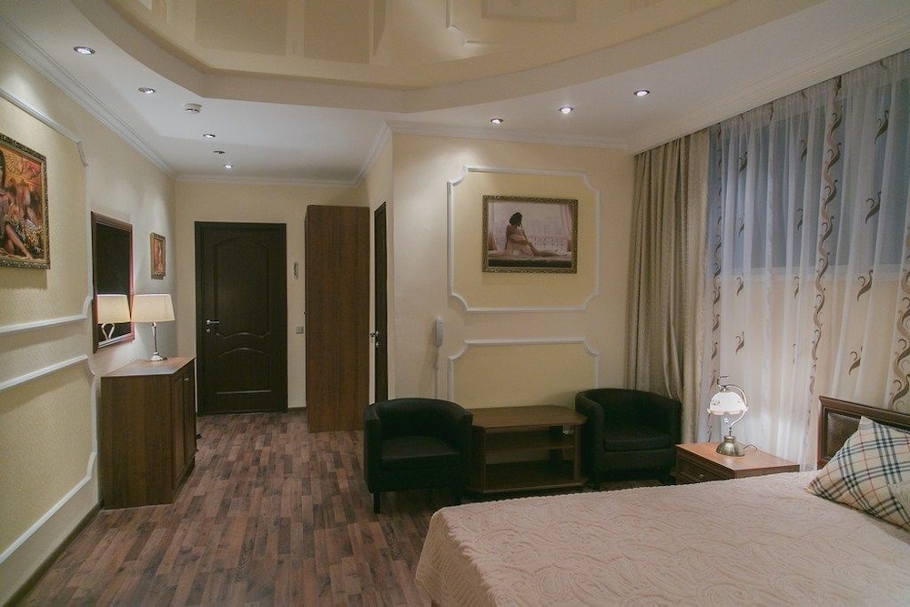 Standard Double or Twin Room photo 3