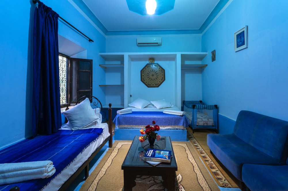 Standard Triple Room, 3 Bedrooms photo 2