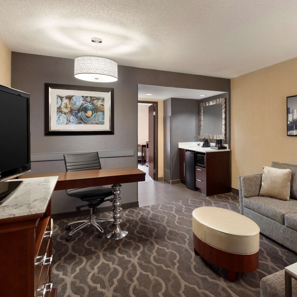 Room, 1 King Bed, Allergy Friendly - Photo 2