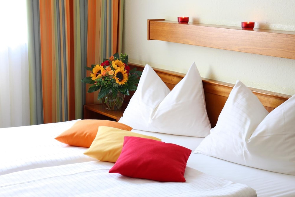Deluxe Double Room, 1 Double Bed, Non Smoking photo 2