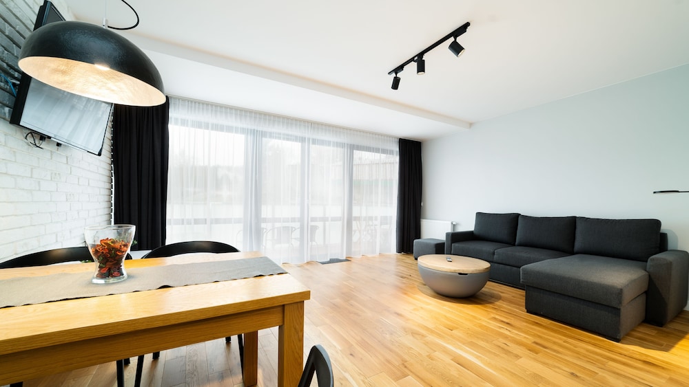 Apartment (15)
