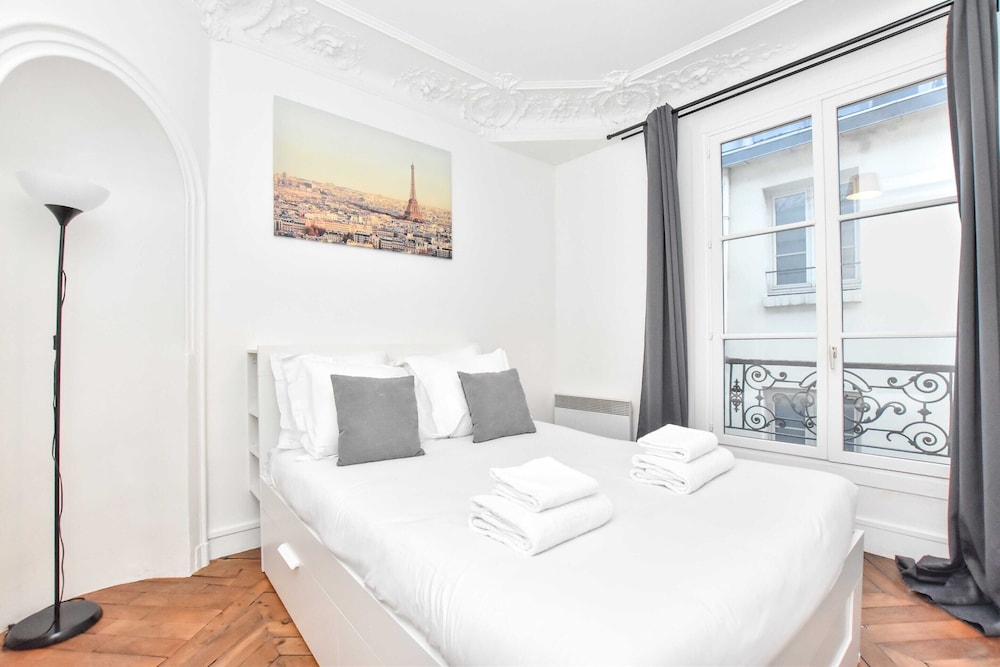 Apartment photo 3
