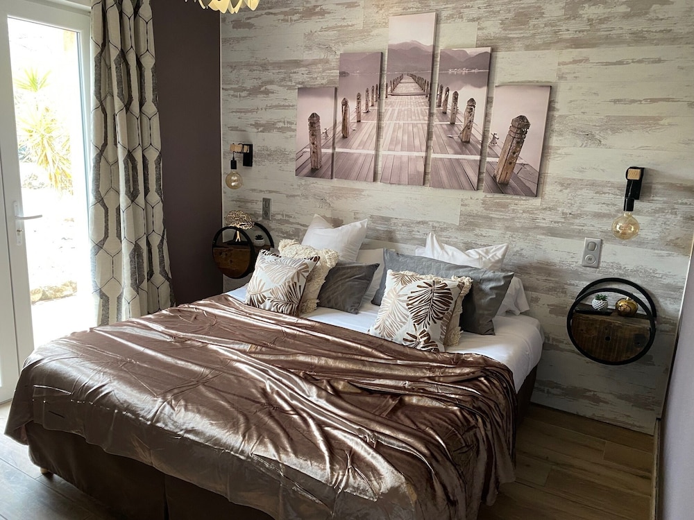 Premium Double Room