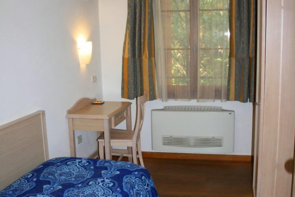 Small Double Room photo 2