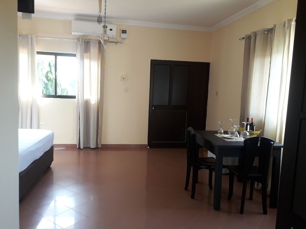 Exclusive Double Room, 1 Double Bed, Balcony, City View photo 3