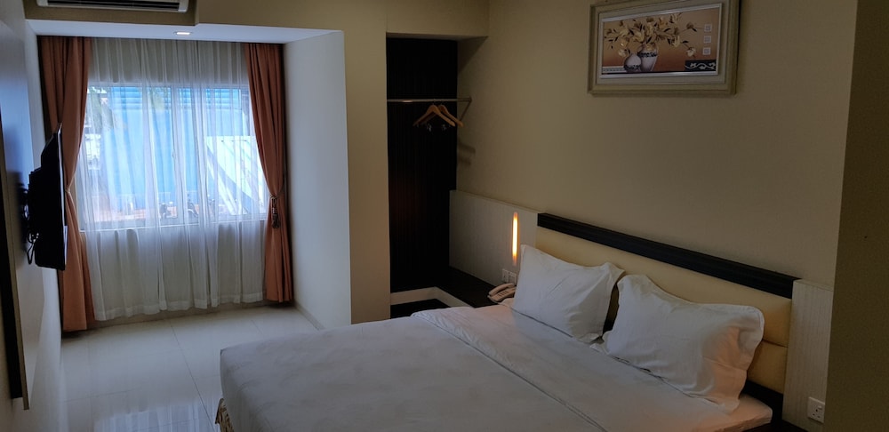 Deluxe Double or Twin Room photo 1