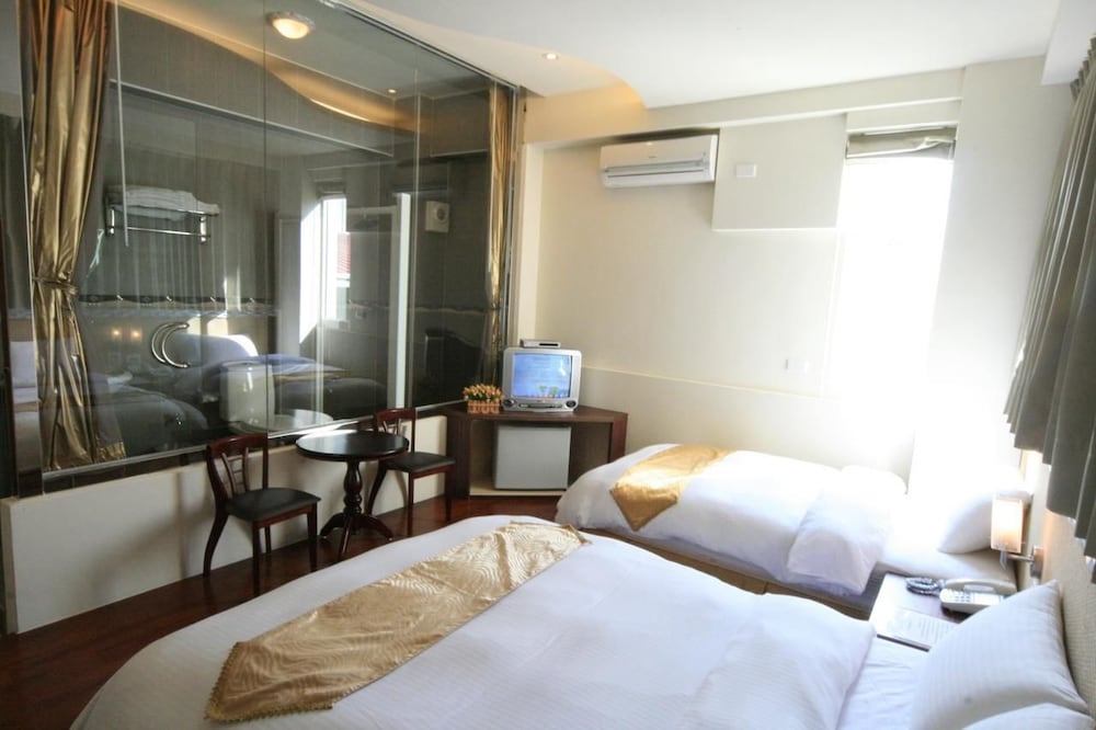 Deluxe Triple Room photo 1