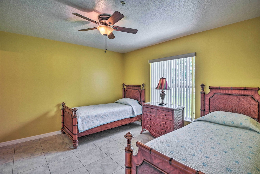 House (4 Bedrooms) photo 2
