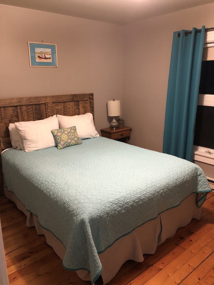 Standard Room (Laplante)