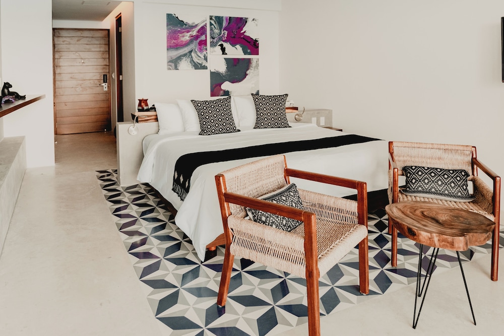 Upgrade To B Unique Adults Only