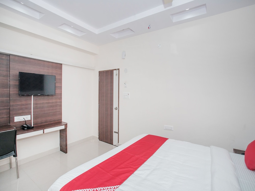 Double or Twin Room photo 3