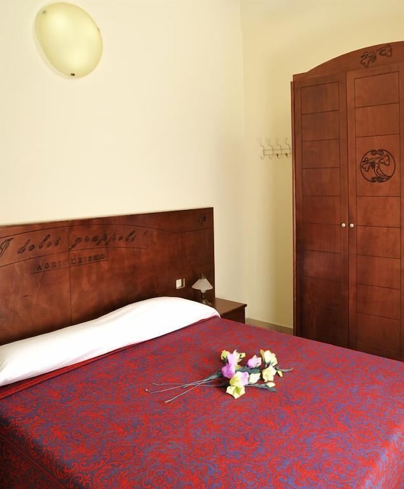 Standard Double or Twin Room, Accessible photo 3