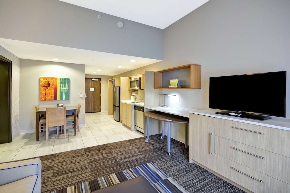 Suite, 1 Bedroom, Non Smoking photo 2