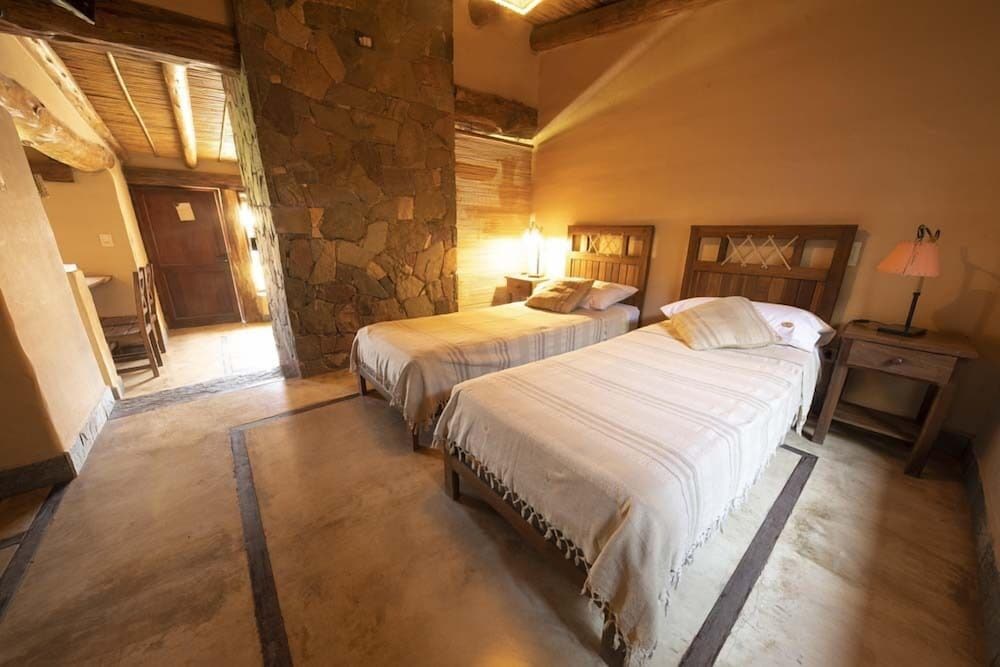 Traditional Cabin photo 3